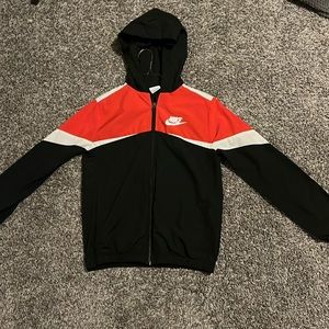 Boys Nike zip up
